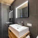 Apartmenthaus A24 *